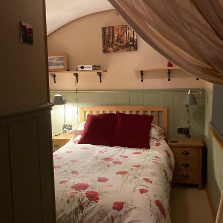Brook The Shepherd Hut Saltash Zewnętrze zdjęcie
